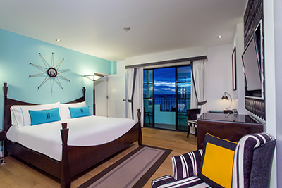 Sunset Room at Wave Hotel, Pattaya