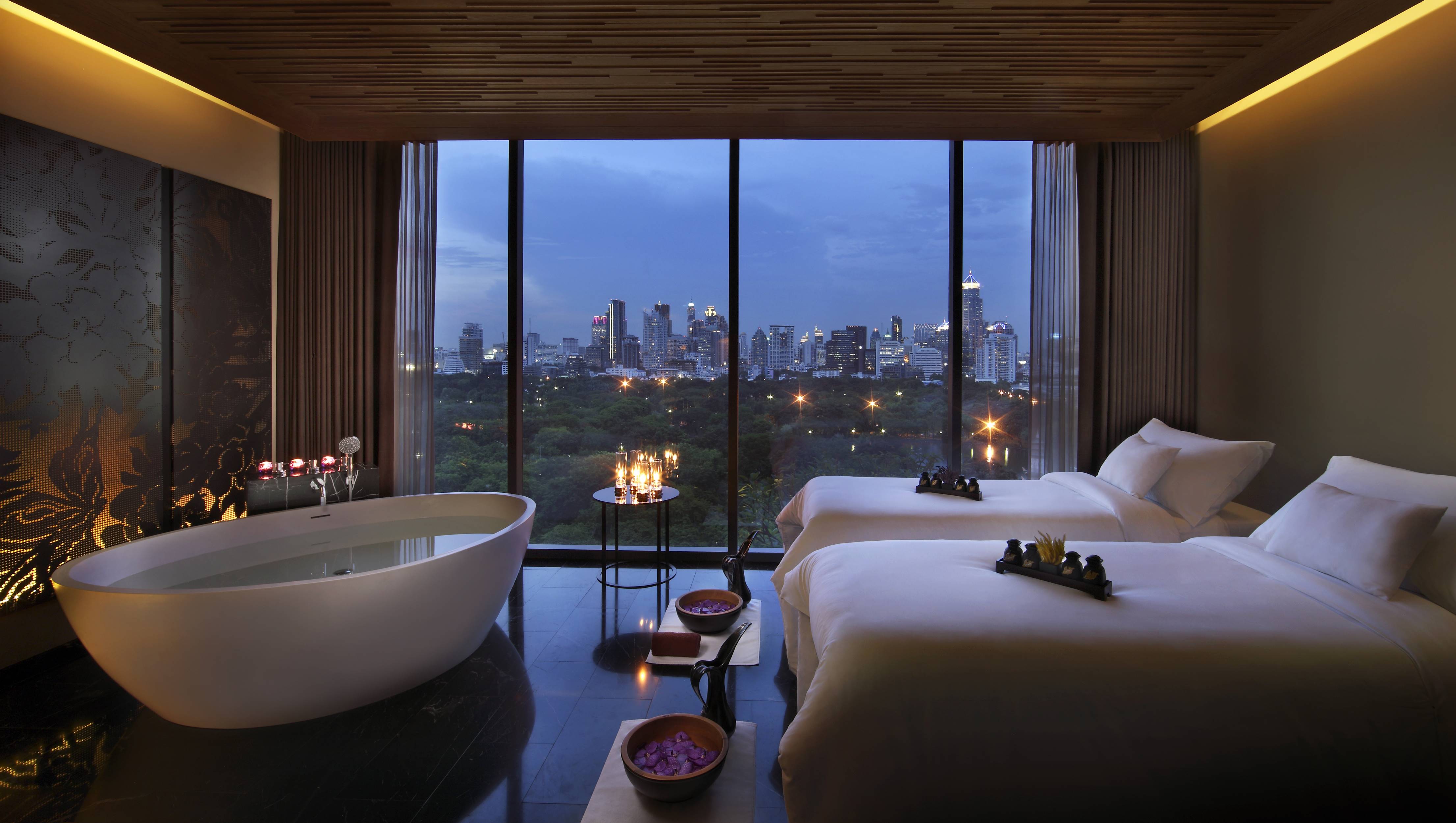 Luxury night. Софитель Бангкок. Sofitel so Бангкок. Отель Софитель Токио. Four Seasons Куала Лумпур.